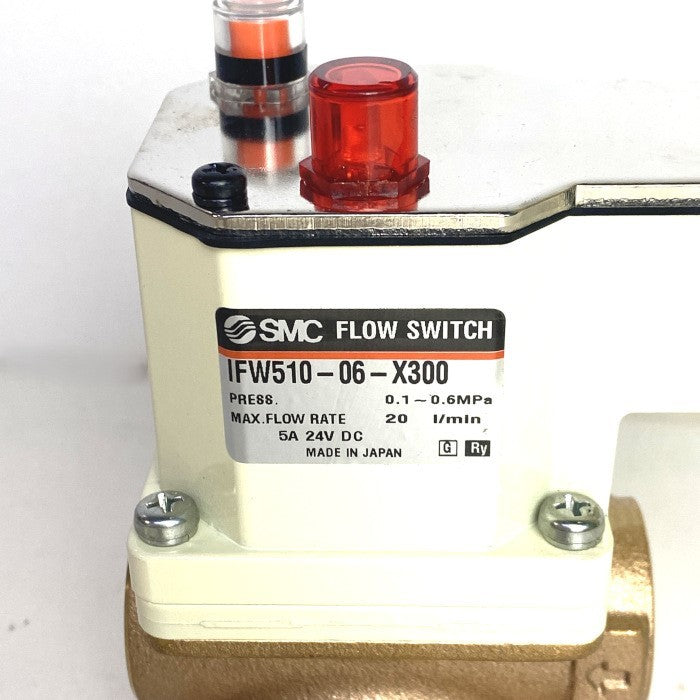 SMC　フロースイッチ　IFW510-06-X300