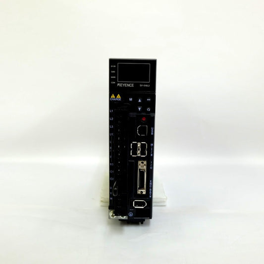 キーエンス　ACサーボシステム　SV-010L2