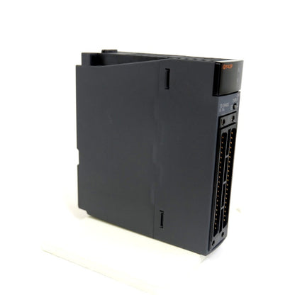 三菱電機　トランジスタ出力ユニット（シンクタイプ）　QY42P