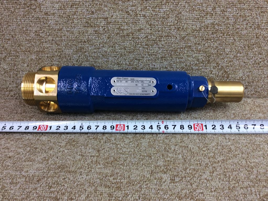Atlas Copco　安全弁　S245-1 1/2 FO セット圧3.7bar