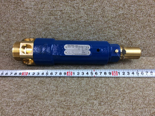 Atlas Copco　安全弁　S245-1 1/2 FO セット圧3.7bar