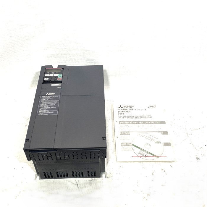 三菱電機　インバーター　FR-F820-22K-1