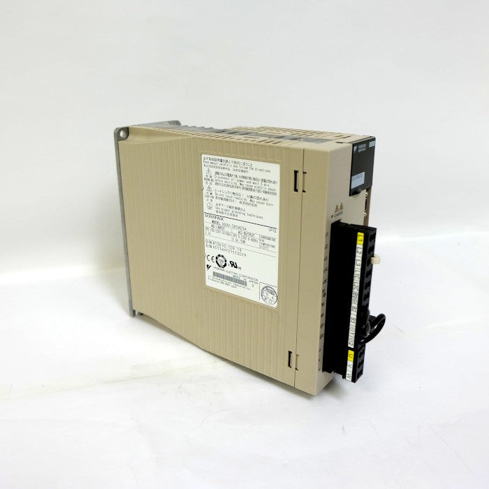 安川電機　Σ-Vシリーズ アナログ電圧・パルス列指令形サーボパック　SGDV-5R5A01A
