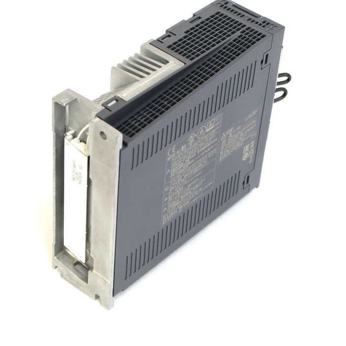 三菱電機　サーボアンプ　MR-J4-70GF
