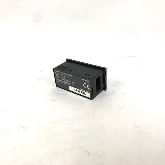 キーエンス　アンプ分離型液体用流用センサ　FD-V75A