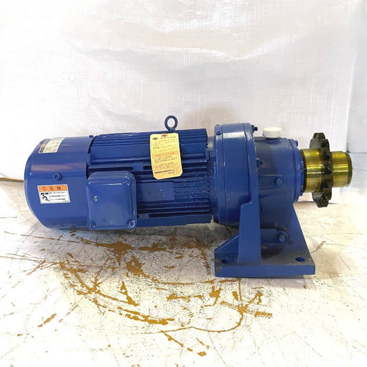 住友重機械工業　ホイスト用走行モーター４００Ｖ　CHH5-614H-AV-B-35