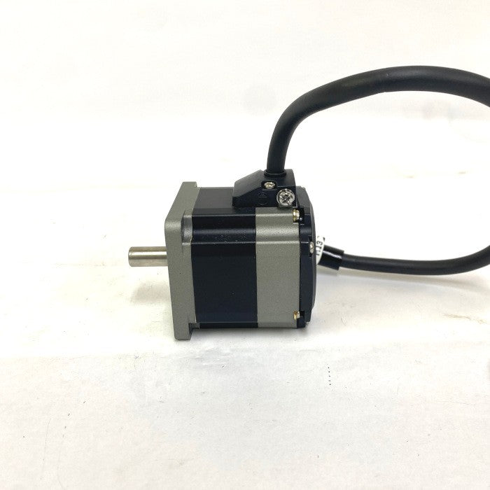 オリエンタルモータ　ステッピングモーター　ARM66AC