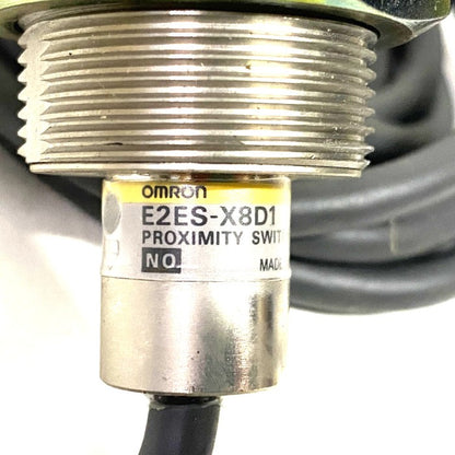 オムロン　近接スイッチ　E2ES-X8D1