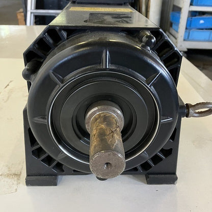 FANUC　ファナック　サーボモータ　A06B-1405-B200