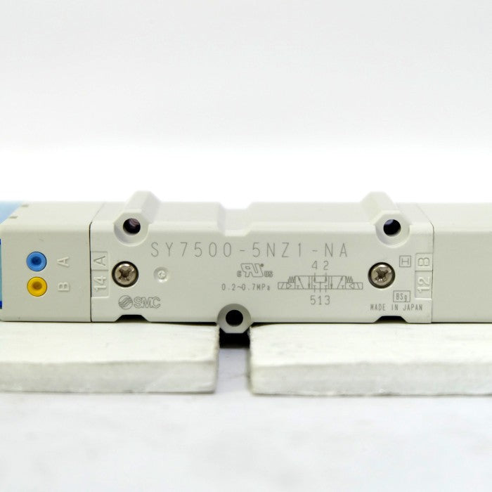 SMC　５ポート　ソレノイドバルブ プラグイン ベース配管形　SY7500-5NZ1-NA