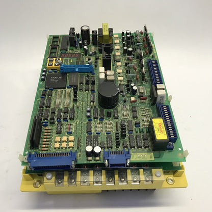 FANUC　ACスピンドルサーボユニット　A06B-6059-H002