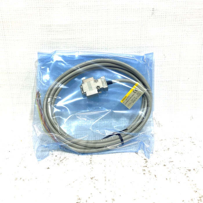オムロン　ケーブル　FL-XCP2