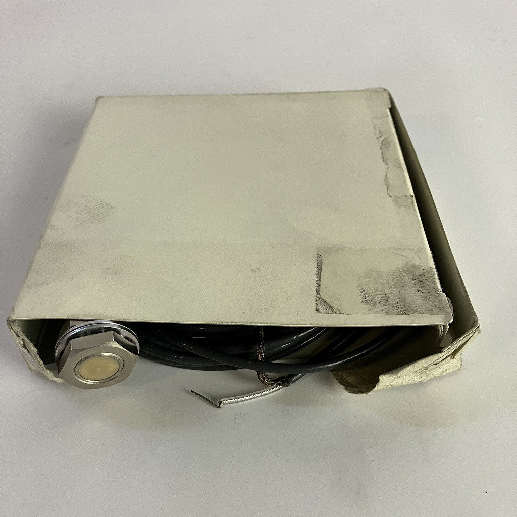 OMRON　オムロン　近接スイッチ　E2C-X2AH　3M