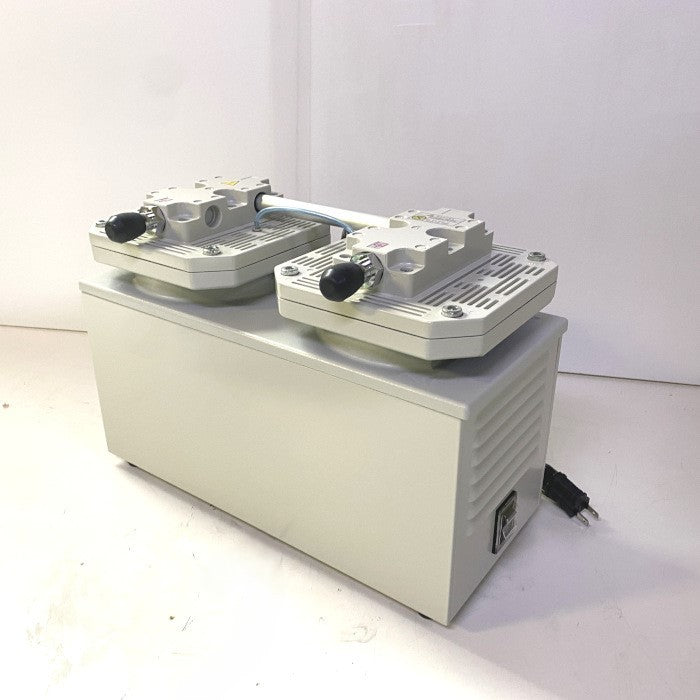ULVAC　バキュームポンプ　DA-121D
