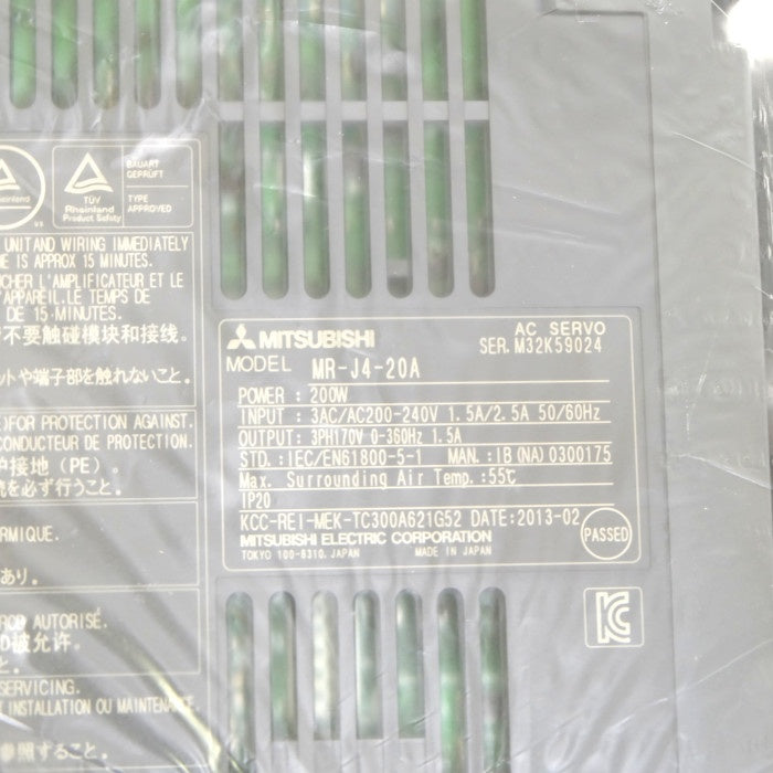 三菱電機　サーボアンプ　MR-J4-20A