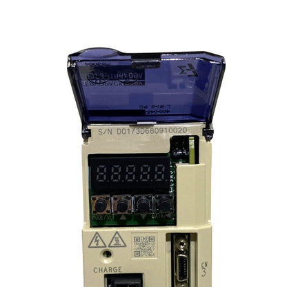 安川電機　サーボパック　SGD7S-1R6A00A