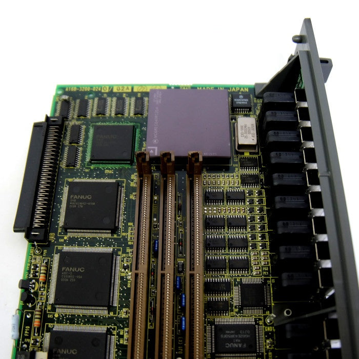 ファナック　メインCPUボード　A16B-3200-0240