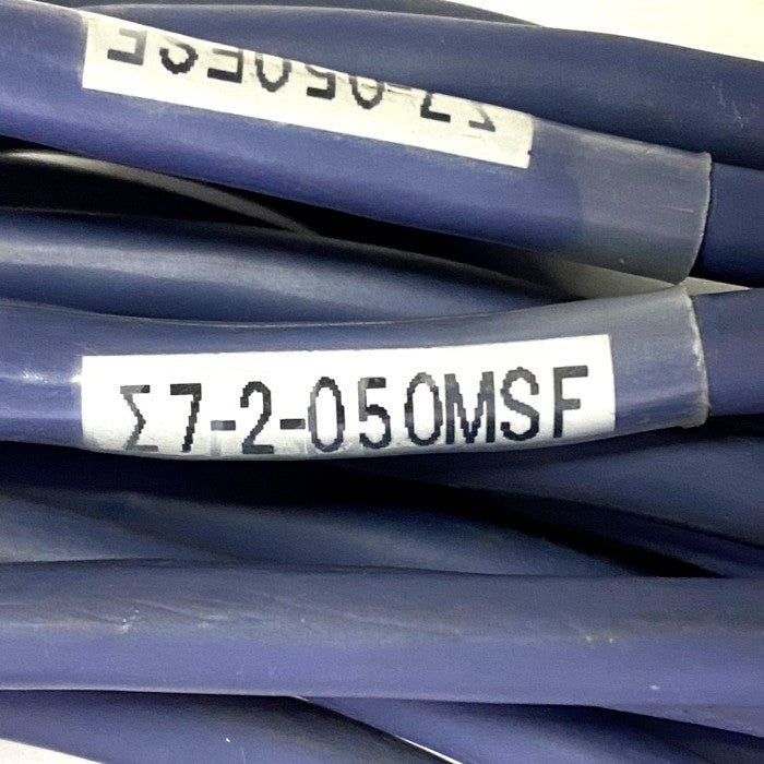 安川電機　サーボモーター　SGM7J-02AFA61