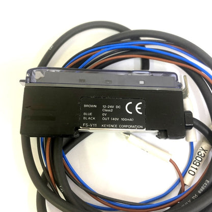 キーエンス　デジタルファイバセンサ　ファイバアンプ　ケーブルタイプ　親機　NPN　FS-V11S0(2256)