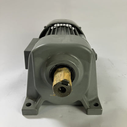 日立建機　ギヤモータ　CA24-040-30B　0.4kW　4P　1/30