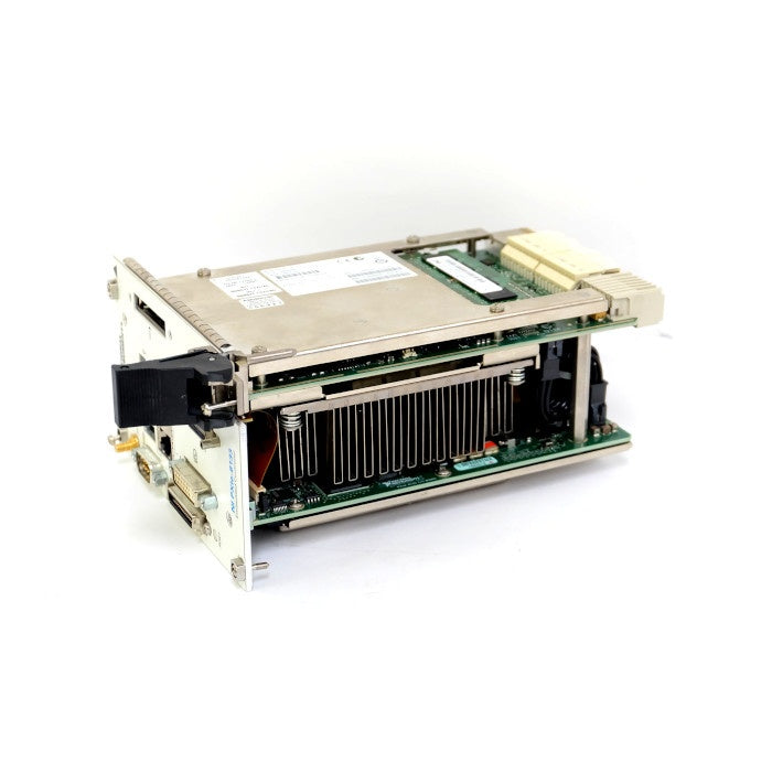 NATIONAL INSTRUMENTS　PXIコントローラ　NI PXIe-8133
