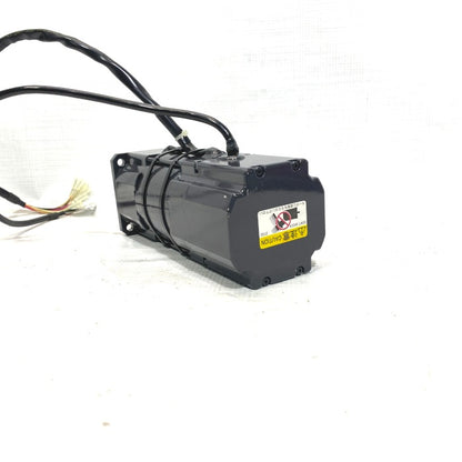 松下電器　ＵＡ・ＲＴ軸サーボモーター　TS4514N8074E200