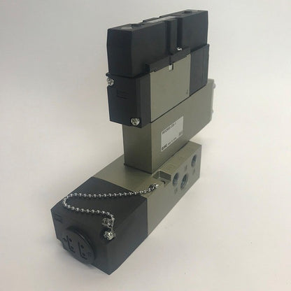 SMC　ソレノイドバルブ　VF2-4-FPG-D-3PZ,VVFS2000-22A-1,NVF2000-1　セット