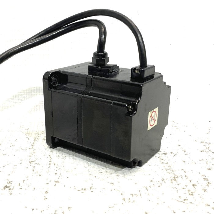 安川電機　サーボモーター　SGMPH-02A1A-YR31