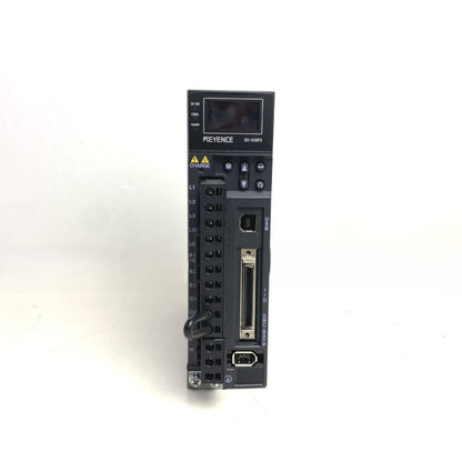 キーエンス　ACサーボアンプ　SV-010P2