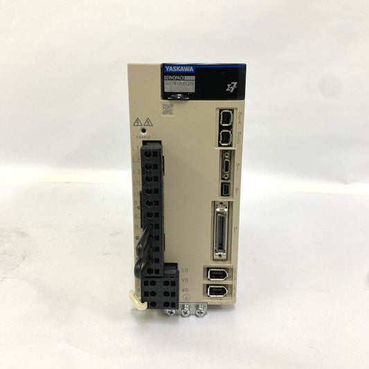 安川電機　サーボパック　SGD7W-2R8A20A