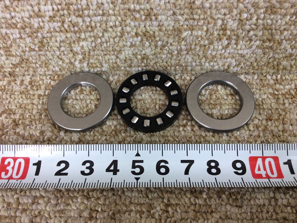 スラストベアリング　81103T2　２個セット