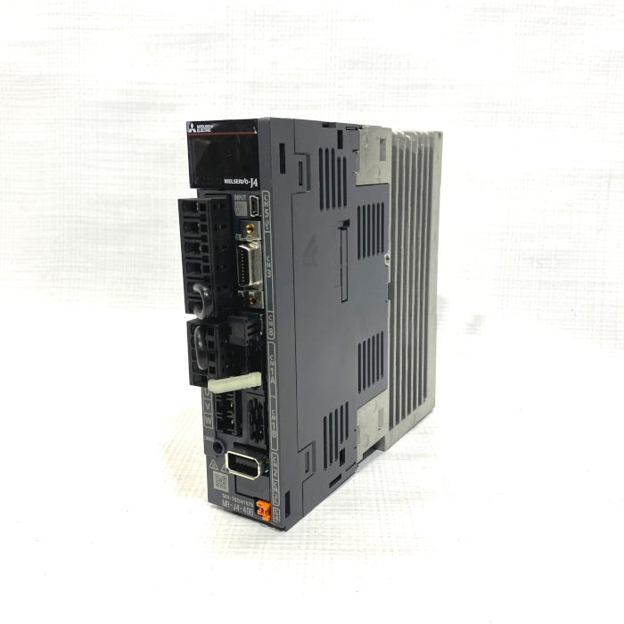 三菱電機　サーボアンプ　MR-J4-40B