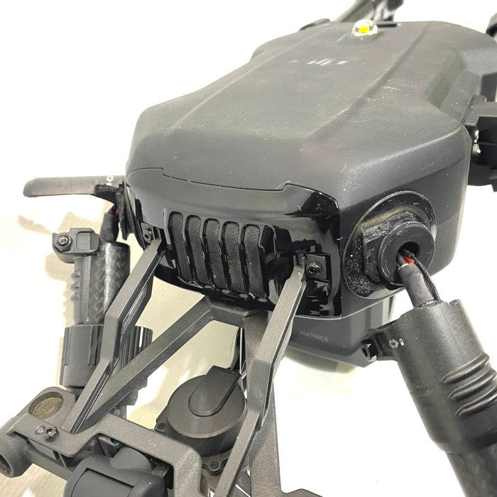 DJI　ドローン　機体本体破損有　Matrice200V2