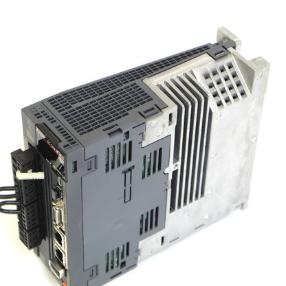 三菱電機　サーボアンプ　MR-J4-70GF