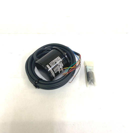 オムロン　ロータリエンコーダ 　E6CP-AG5C 256P/R 2M