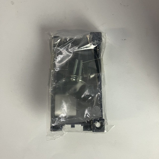 富士電機　インバータ　FRN0.75E1S-4J