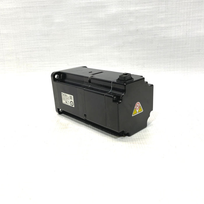 安川電機　サーボモータ　SGMJV-08ADA2C